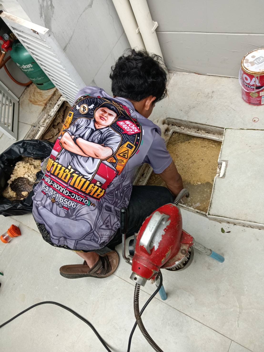 ช่างเต้ย แก้ท่อตัน ทีมช่างแก้ท่อตันถึงบ้าน